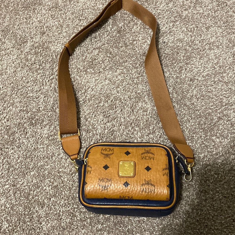Klassik Crossbody MCM